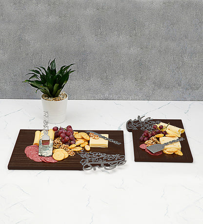 Elegant silver and walnut wood cheese board in Arabic calligraphy 