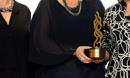 Arabic calligraphy trophy designed by Kashida for German Arab Business Women Council